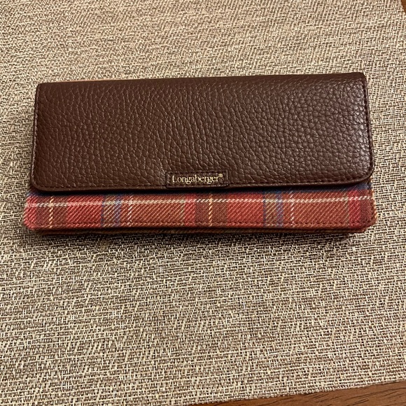 Longaberger Handbags - Longaberger wallet‎